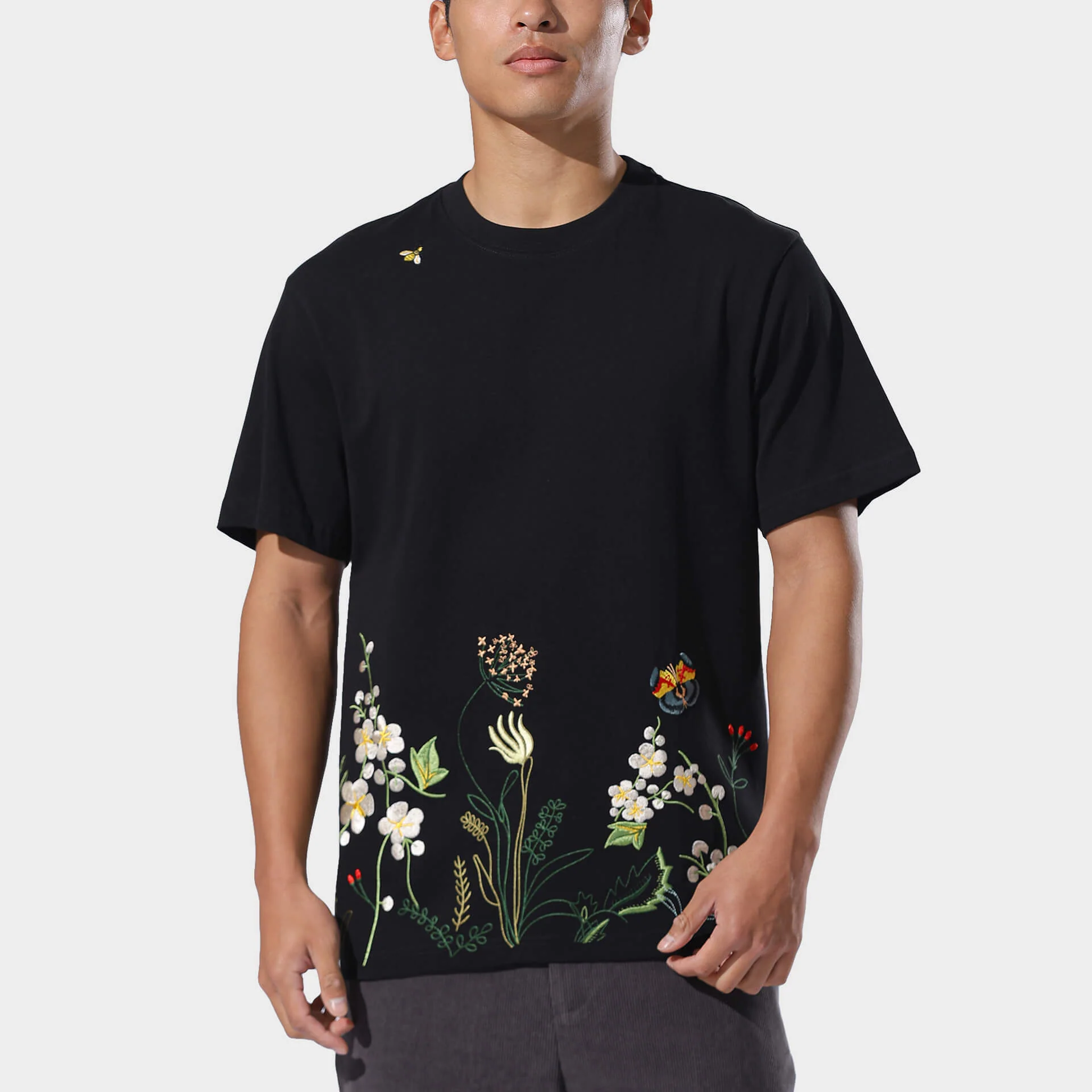 Hachi T-shirt - Image 4