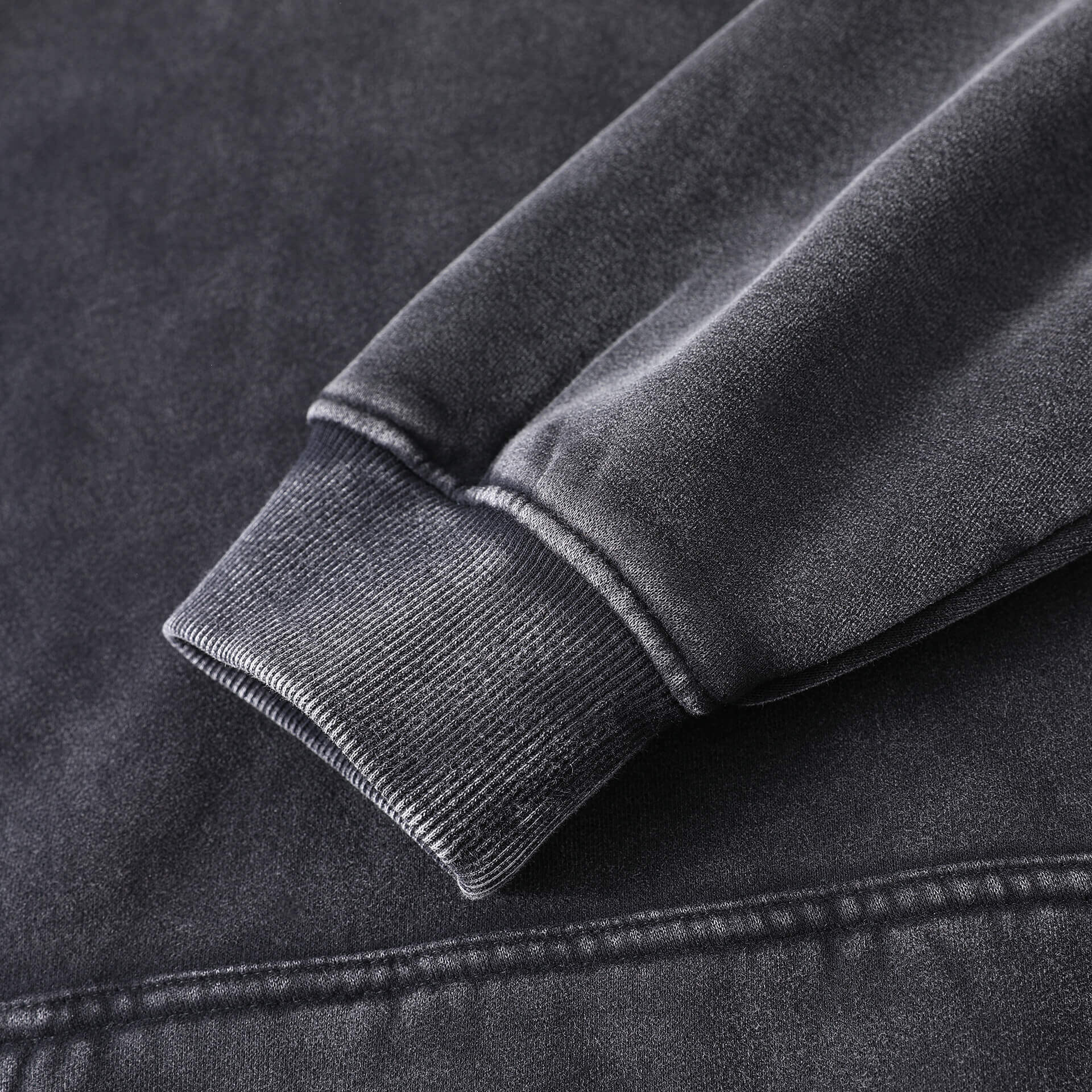 Sora Oversized Hoodie - Image 4